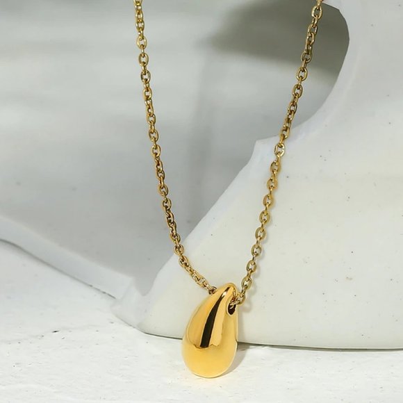 New 18K Gold Plated Waterdrop Necklace - Picture 4 of 6
